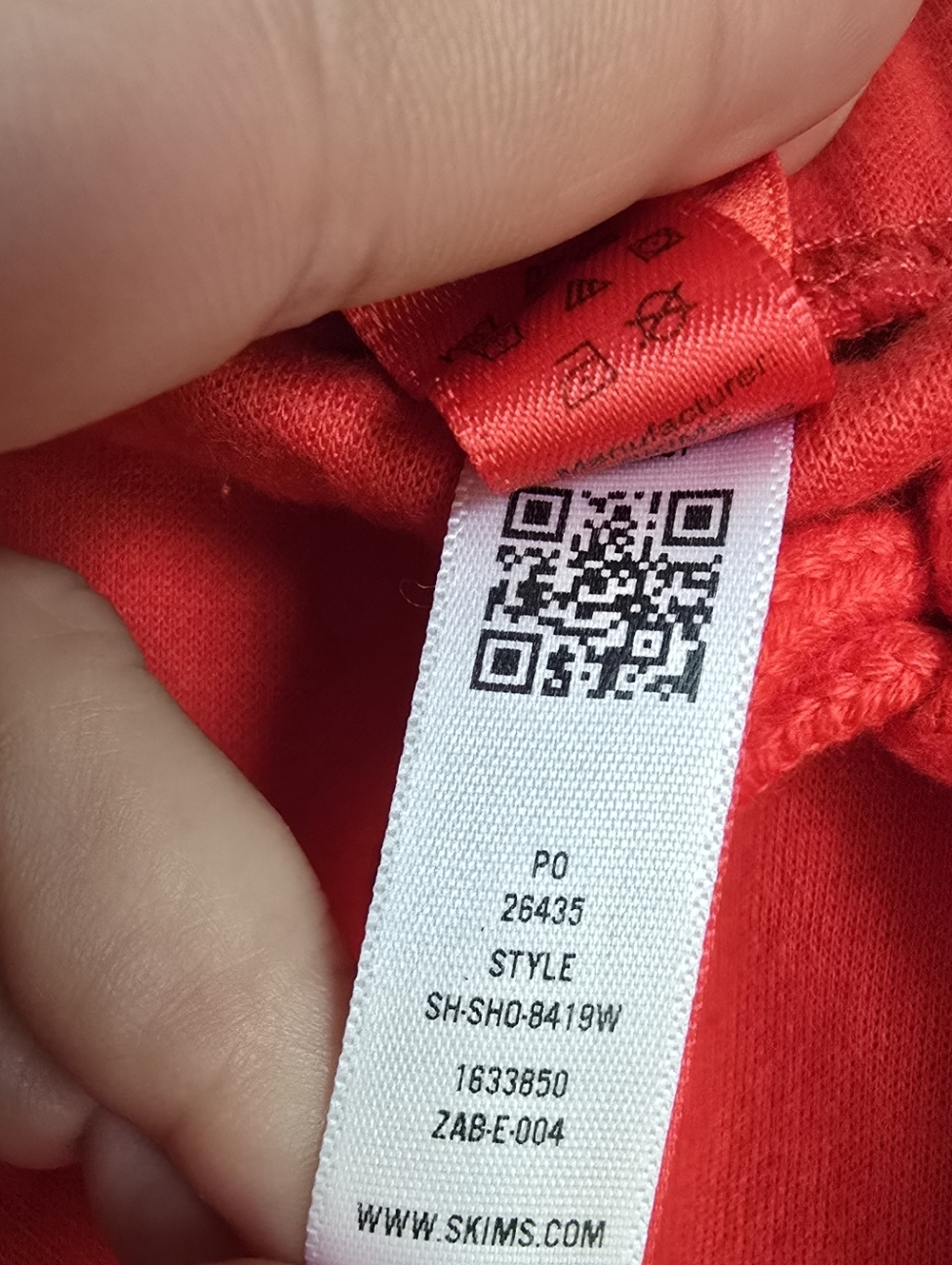 SKIMS Cherry Red Pull-on Cotton Fleece Jersey Mini Skirt SZ XL Tomato Girl - Picture 10 of 12